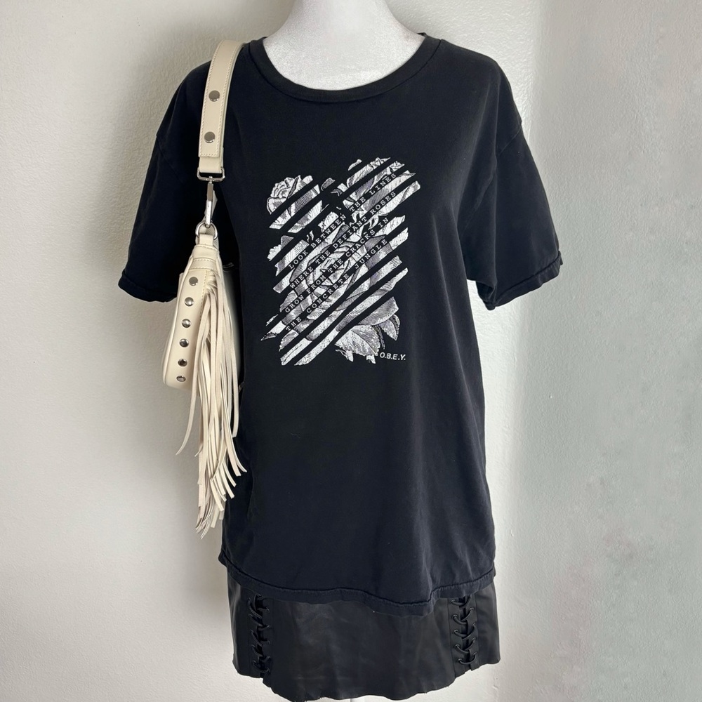 OBEY “Defiant Roses” Graphic Tee in Black — Size M